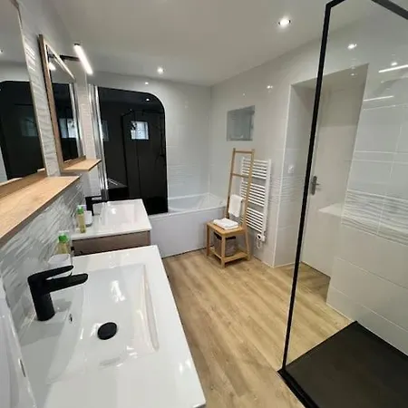 Apartment Chez Hugo *